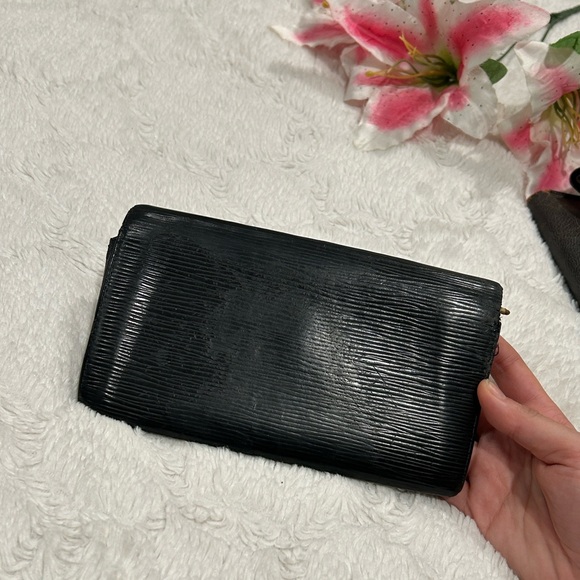 Louis Vuitton Wallets Monogram Black Epi Damier Ebene Damaged Worn - Picture 14 of 15